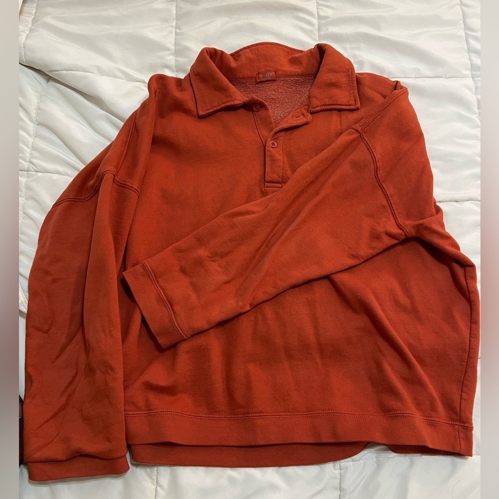 Brandy Melville sweatshirt